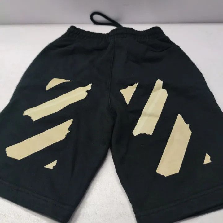 Off-White OFF-WHITE Black Cotton Logo Shorts for Men 0079 Size US 26 / EU 42 - 9 Thumbnail
