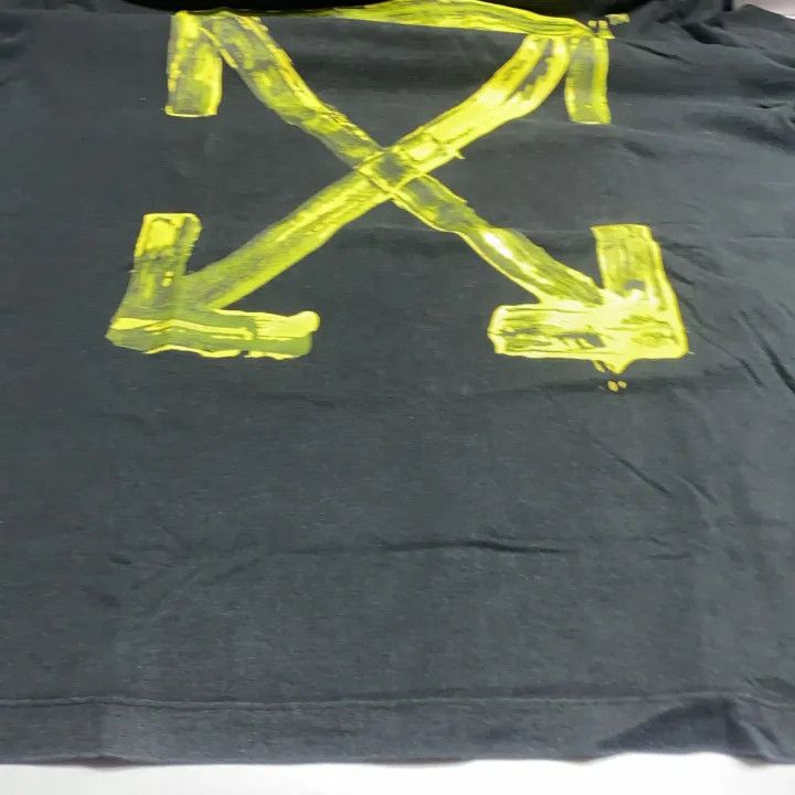 Off-White Off-White Black Paint Splash Arrow T-Shirt 0079 Size US XS / EU 42 / 0 - 16 Thumbnail