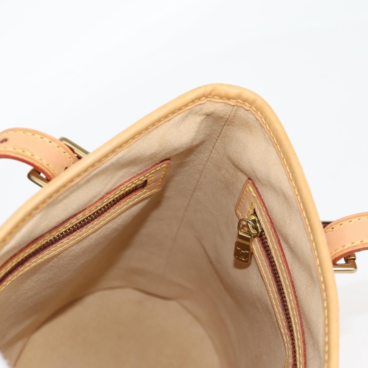Louis Vuitton Louis Vuitton Marais tote Size ONE SIZE - 18 Thumbnail