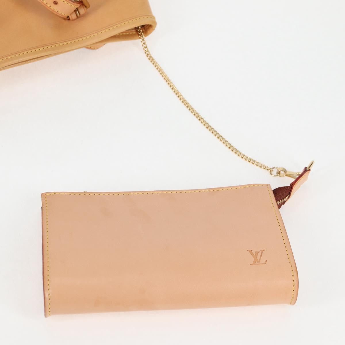 Louis Vuitton Louis Vuitton Marais tote Size ONE SIZE - 24 Thumbnail