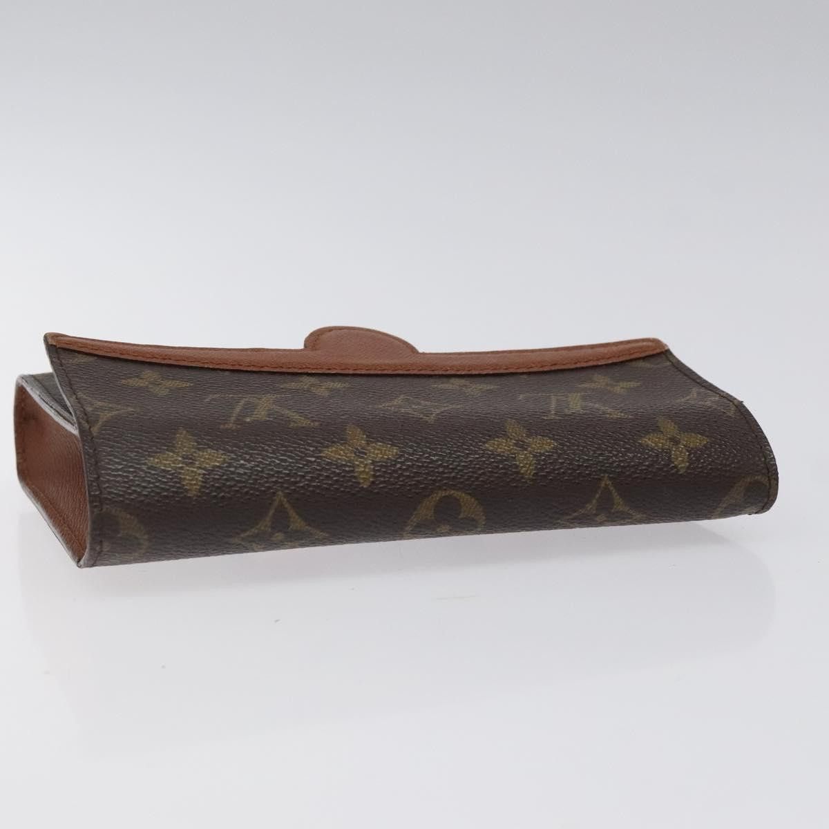 Louis Vuitton Louis Vuitton Arche clutch Size ONE SIZE - 5 Thumbnail