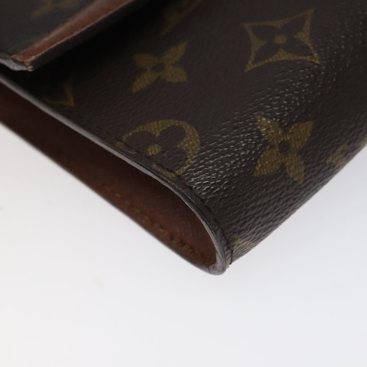 Louis Vuitton Louis Vuitton Arche clutch Size ONE SIZE - 8 Thumbnail