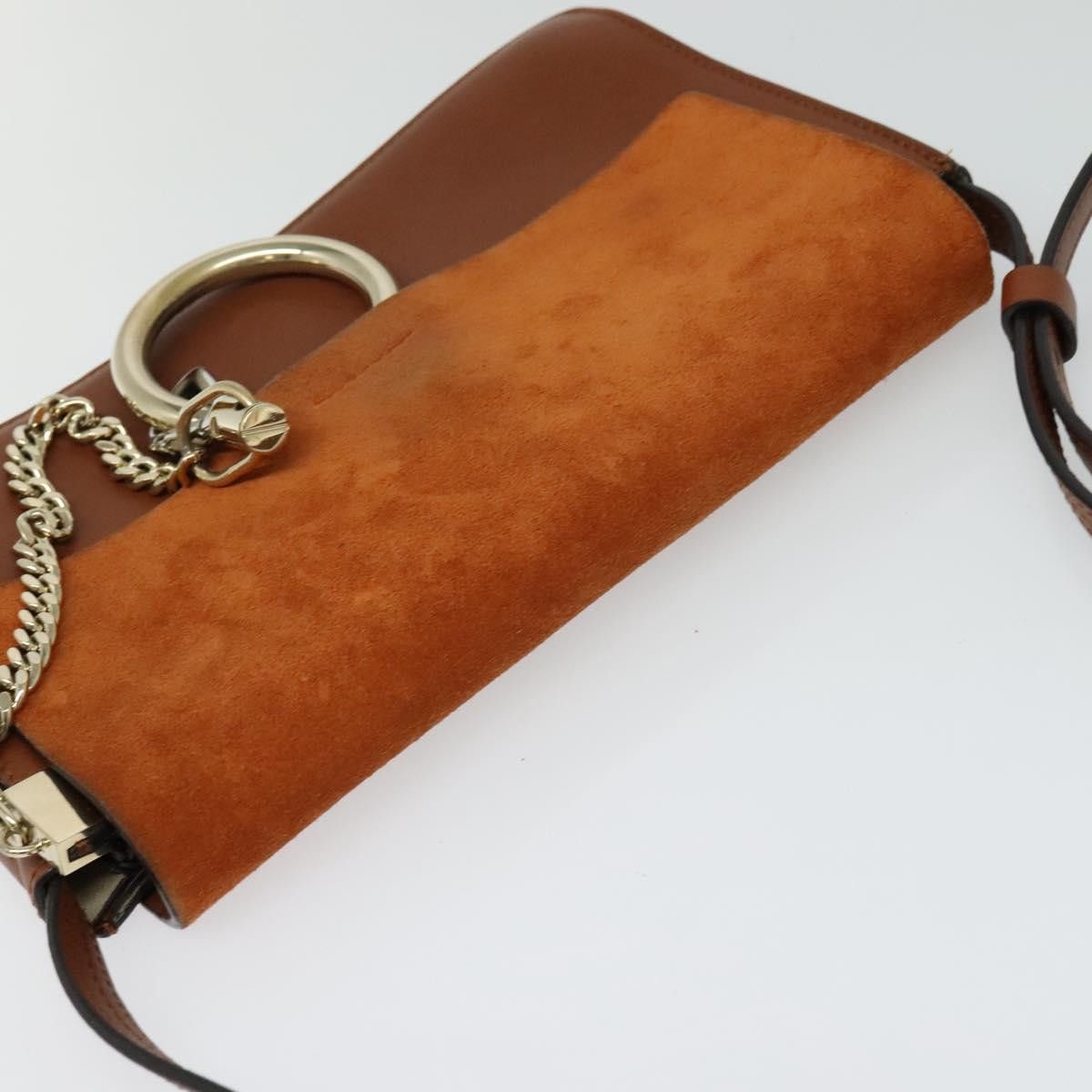 Chloé Faye shoulder