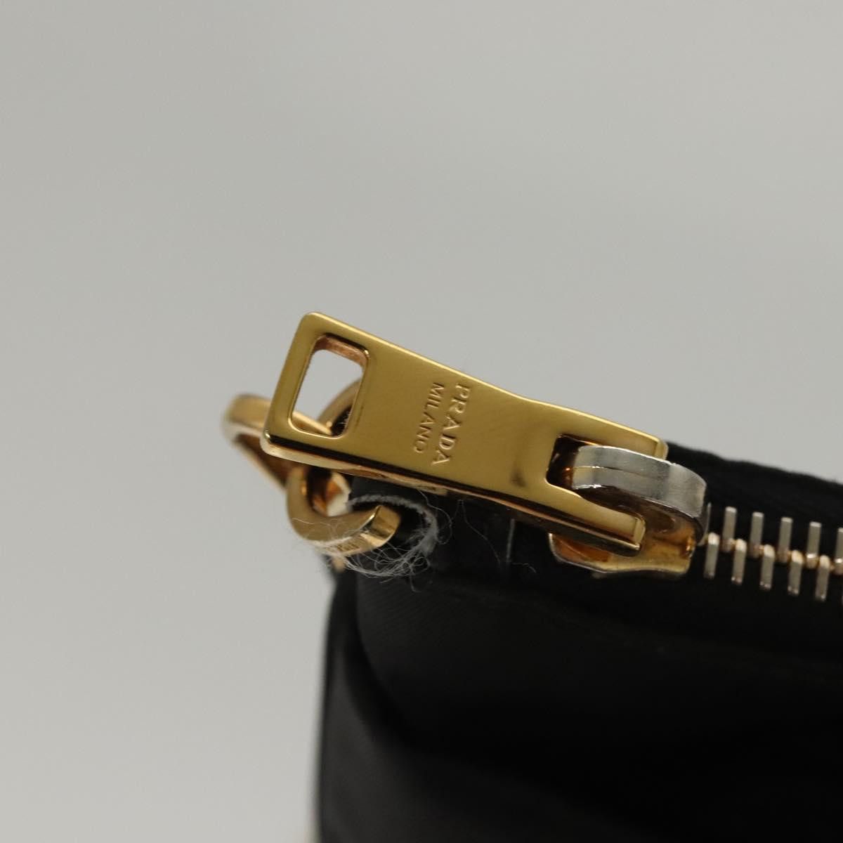 Prada Prada Re-Nylon handbag Size ONE SIZE - 12 Thumbnail