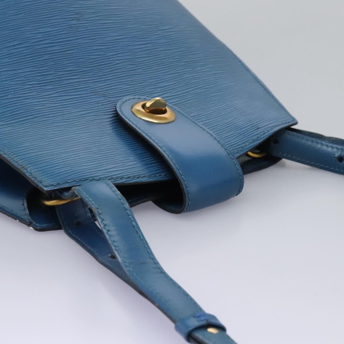 Louis Vuitton Louis Vuitton Cluny shoulder Size ONE SIZE - 15 Thumbnail