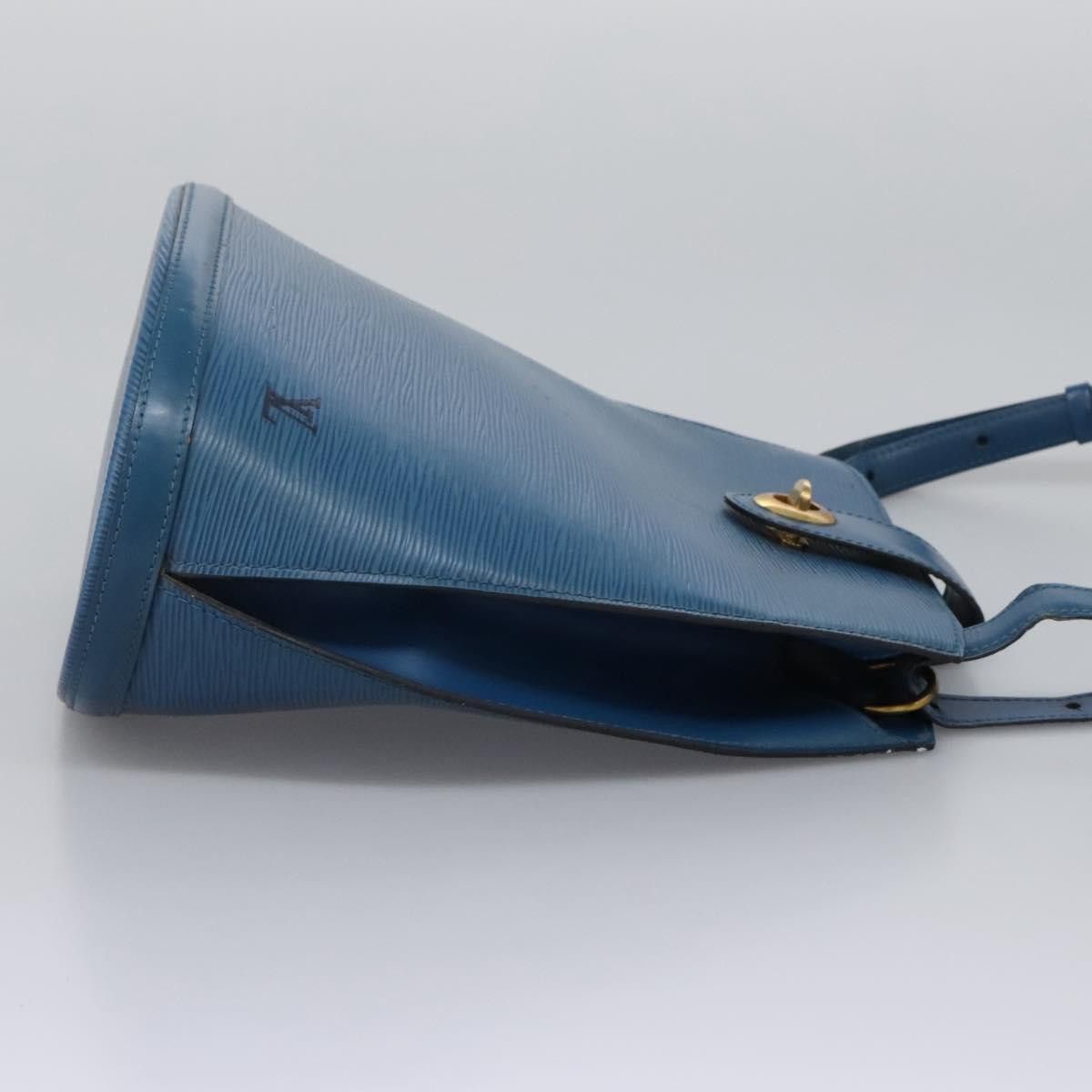 Louis Vuitton Louis Vuitton Cluny shoulder Size ONE SIZE - 4 Thumbnail