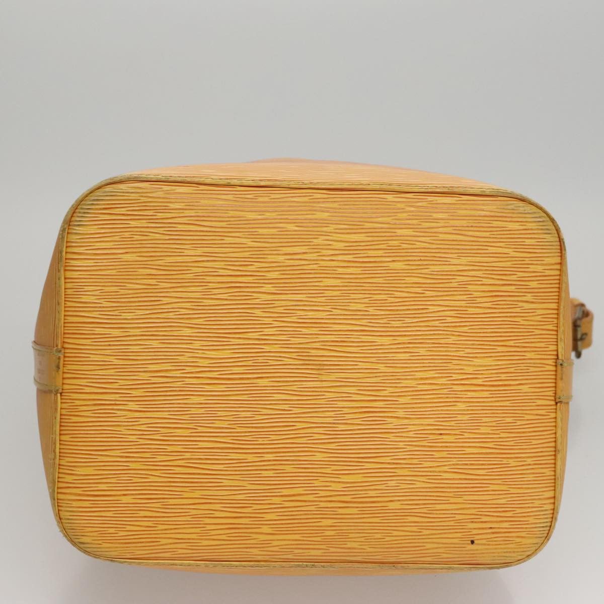 Louis Vuitton Louis Vuitton Petit Noé shoulder Size ONE SIZE - 8 Thumbnail