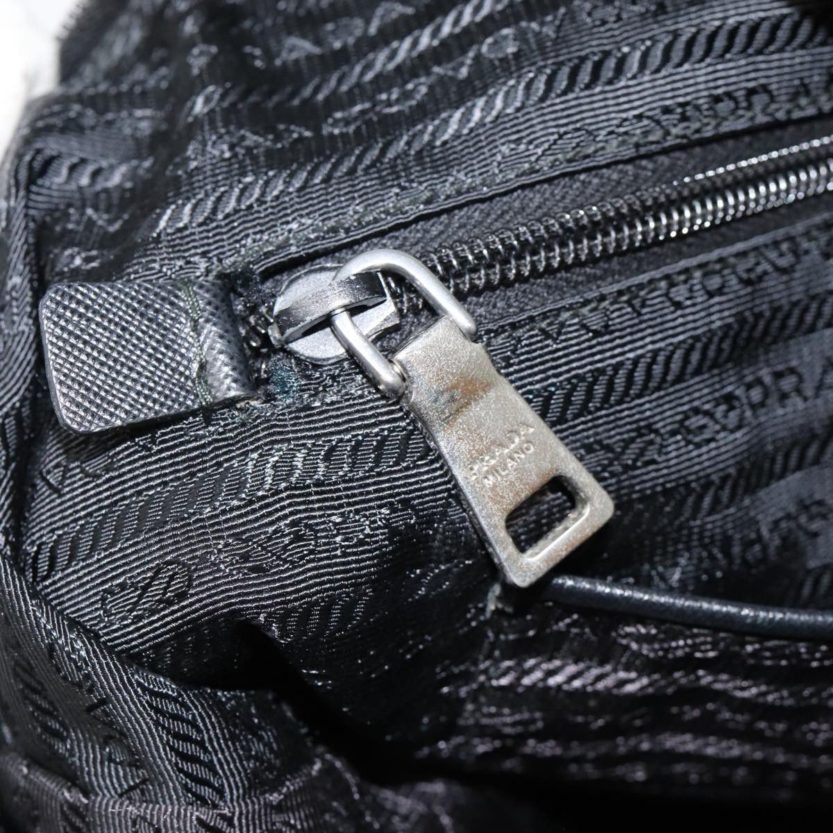 Prada Prada Tessuto tote Size ONE SIZE - 25 Thumbnail