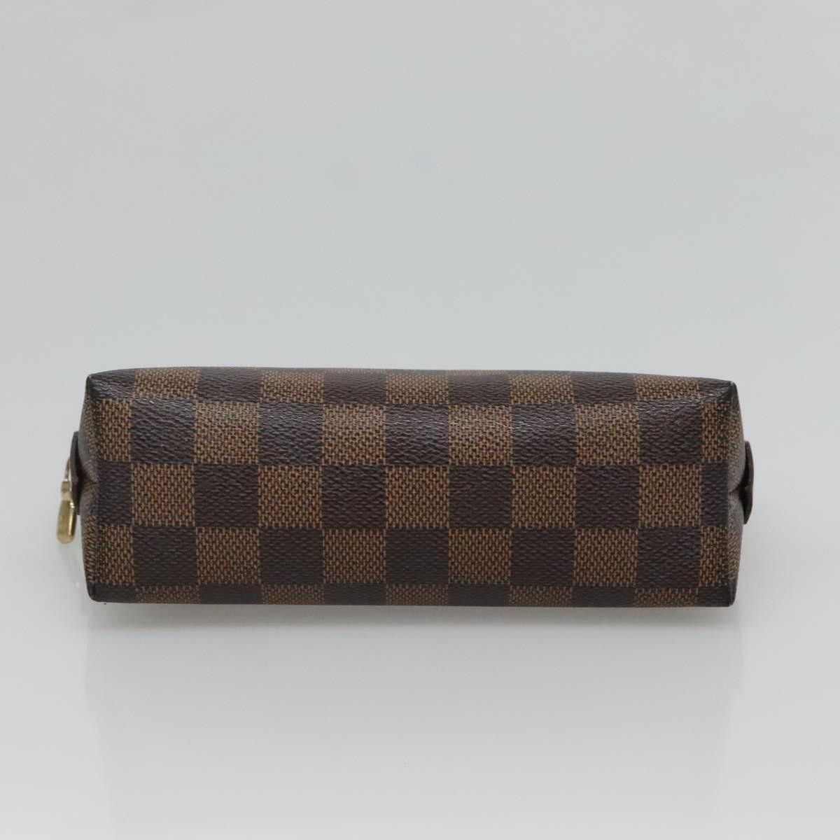 Louis Vuitton Louis Vuitton Cosmetic Pouch clutch Size ONE SIZE - 18 Thumbnail