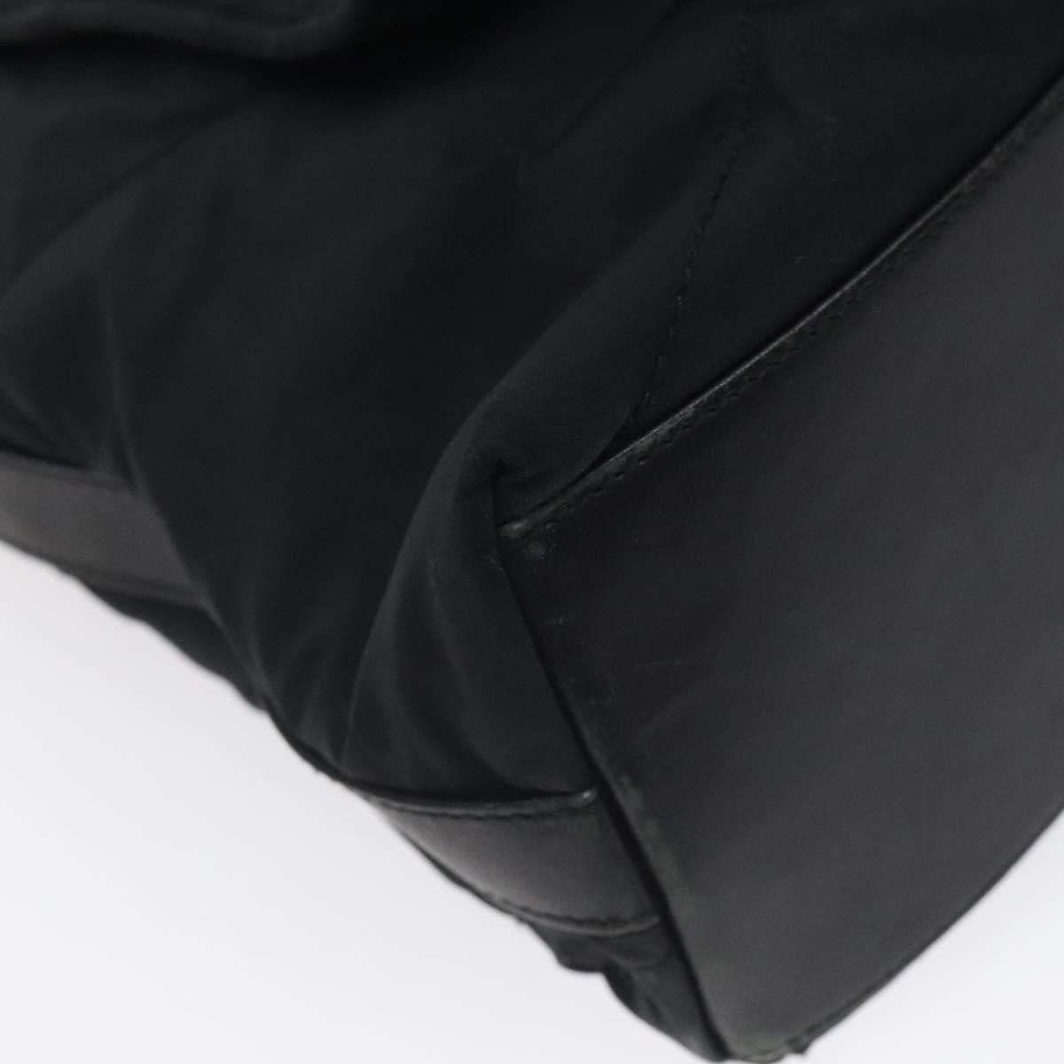 Salvatore Ferragamo shoulder