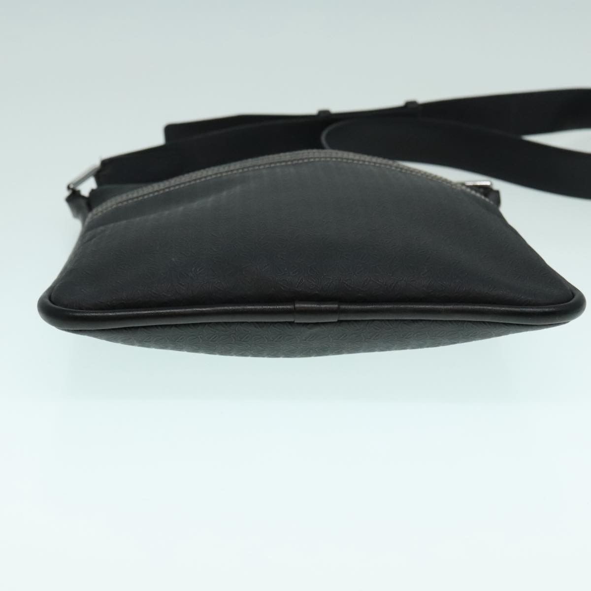 Loewe Loewe Anagram shoulder Size ONE SIZE - 17 Thumbnail