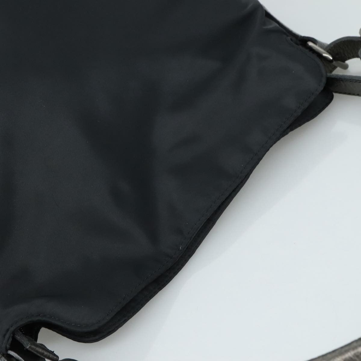 Burberry Burberry shoulder Size ONE SIZE - 16 Thumbnail