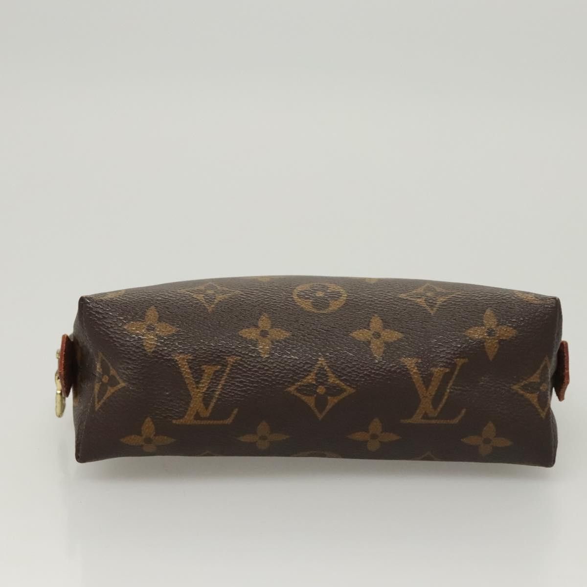 Louis Vuitton Louis Vuitton Cosmetic Pouch clutch Size ONE SIZE - 15 Thumbnail