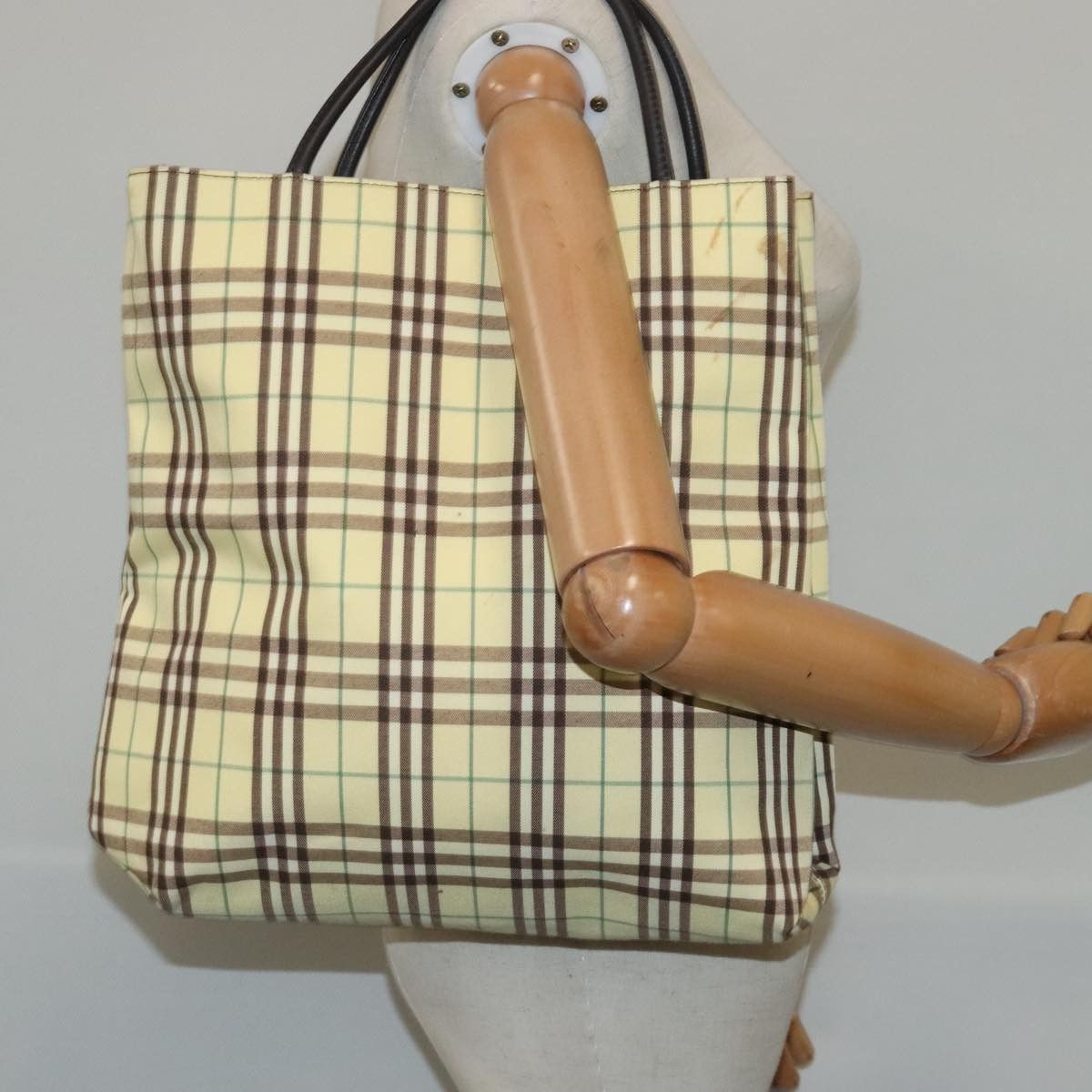 Burberry Burberry Nova Check handbag Size ONE SIZE - 14 Thumbnail