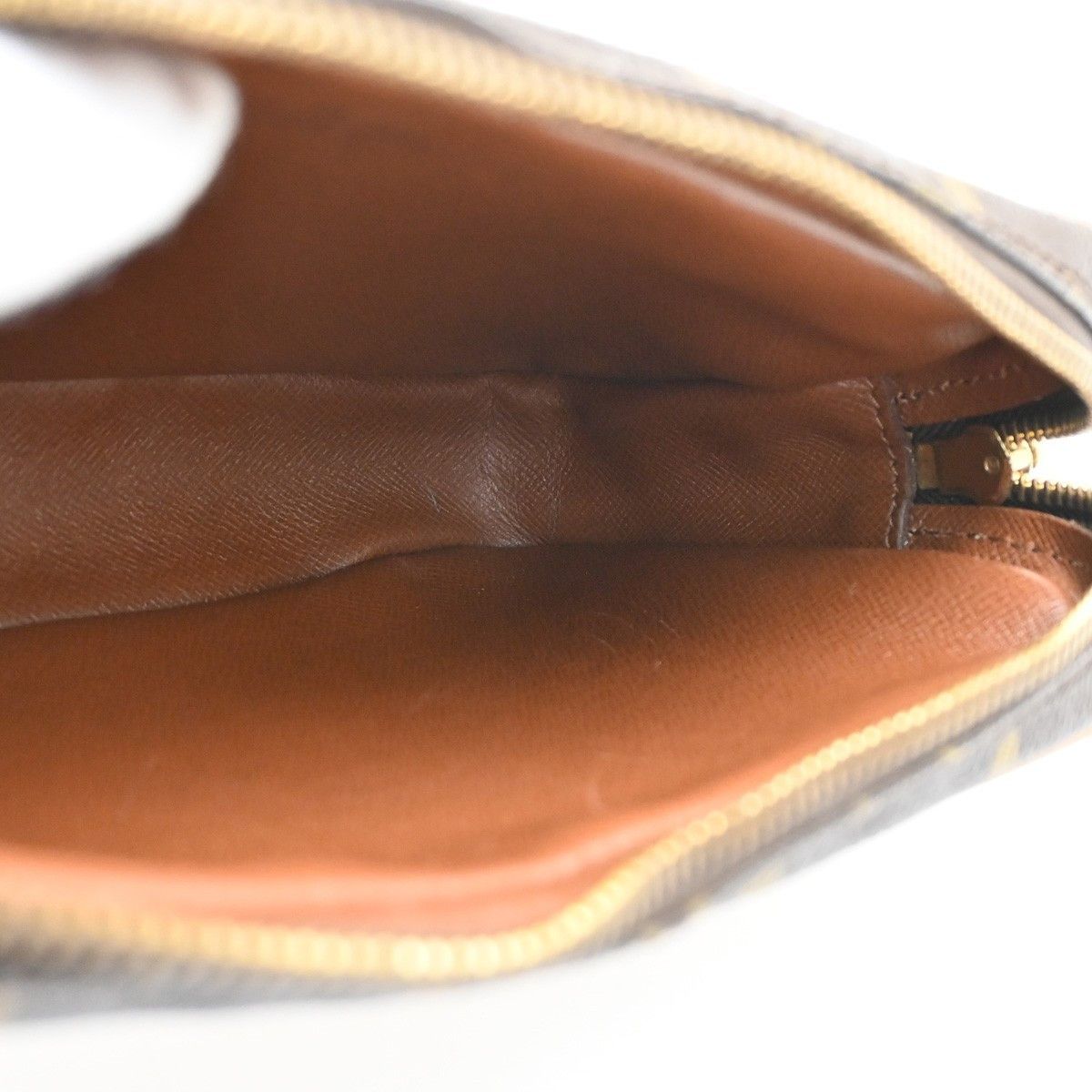 Louis Vuitton Louis Vuitton Marly Dragonne clutch Size ONE SIZE - 10 Thumbnail