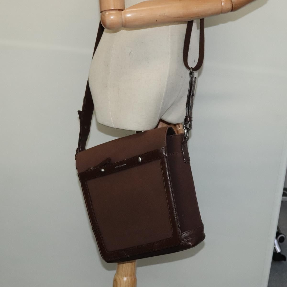 Burberry Burberry shoulder Size ONE SIZE - 12 Thumbnail