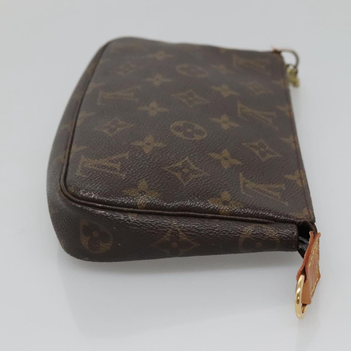 Louis Vuitton Louis Vuitton Pochette Accessoire clutch Size ONE SIZE - 3 Thumbnail
