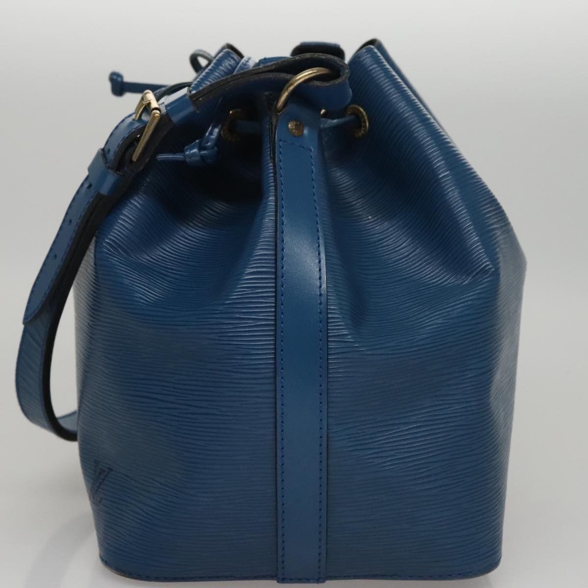 Louis Vuitton Louis Vuitton Petit Noé shoulder Size ONE SIZE - 3 Thumbnail