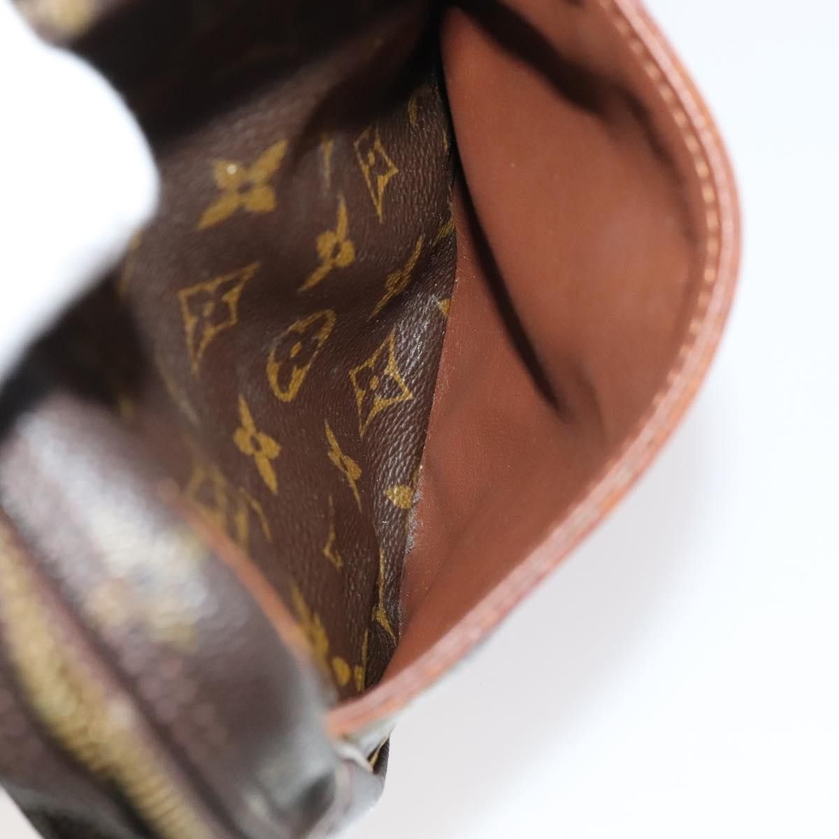 Louis Vuitton Louis Vuitton Danube shoulder Size ONE SIZE - 23 Thumbnail
