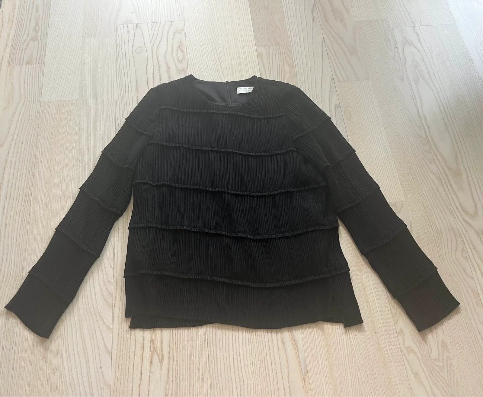 Tiger of Sweden Tiger of Sweden Datyria Blouse Size M / US 6-8 / IT 42-44 - 4 Thumbnail