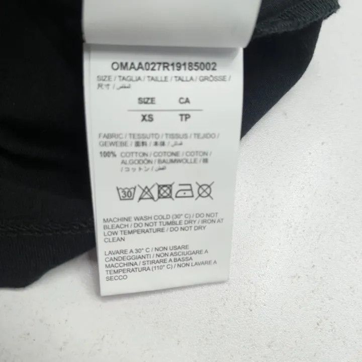 Off-White Off-White Black Vampire Graphic T-shirt 0079 Size US XS / EU 42 / 0 - 5 Thumbnail