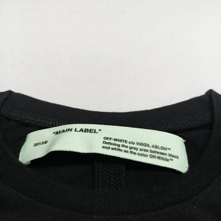 Off-White Off-White Black Vampire Graphic T-shirt 0079 Size US XS / EU 42 / 0 - 4 Thumbnail
