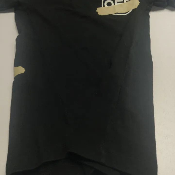 Off-White Off-White Tape Arrow Black Short Sleeve T-Shirt 0079 Size US XXS / EU 40 - 14 Thumbnail