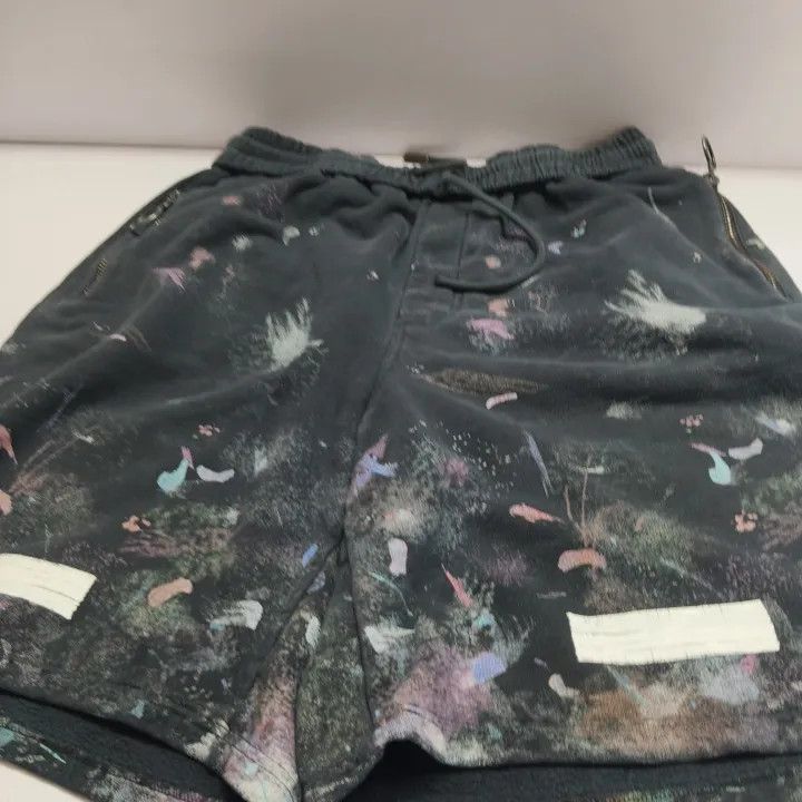 Off-White Off-White Starry Ink Splash Shorts for Men 0079 Size US 27 - 11 Thumbnail