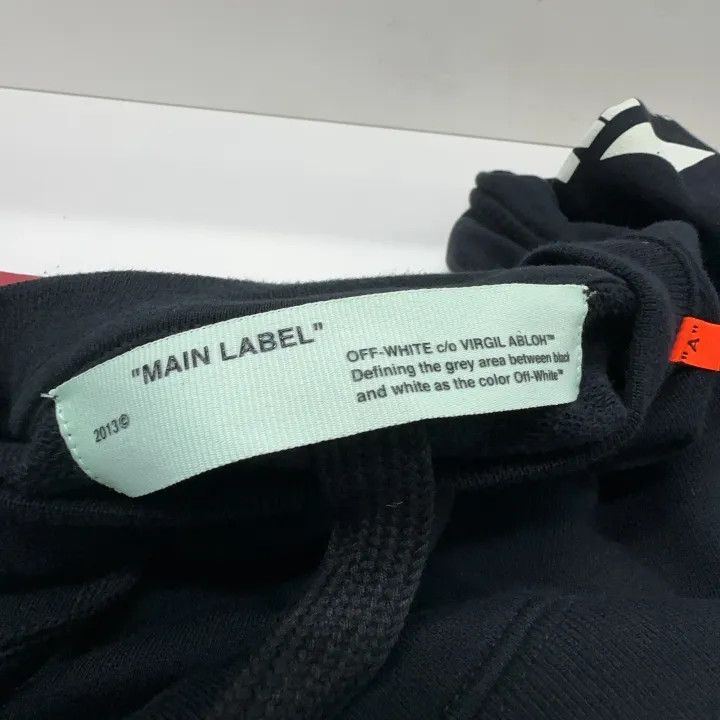 Off-White Off-White SS19 Long Sleeve Black Sweatshirt 0079 Size US XXS / EU 40 - 4 Thumbnail