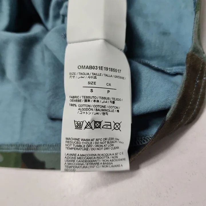 Off-White OFF-WHITE Camouflage Print Half-Zip Long Sleeve T-Shirt 0079 Size US S / EU 44-46 / 1 - 5 Thumbnail