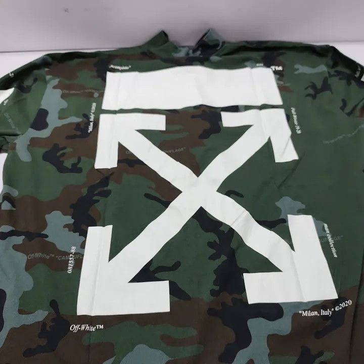 Off-White OFF-WHITE Camouflage Print Half-Zip Long Sleeve T-Shirt 0079 Size US S / EU 44-46 / 1 - 10 Thumbnail