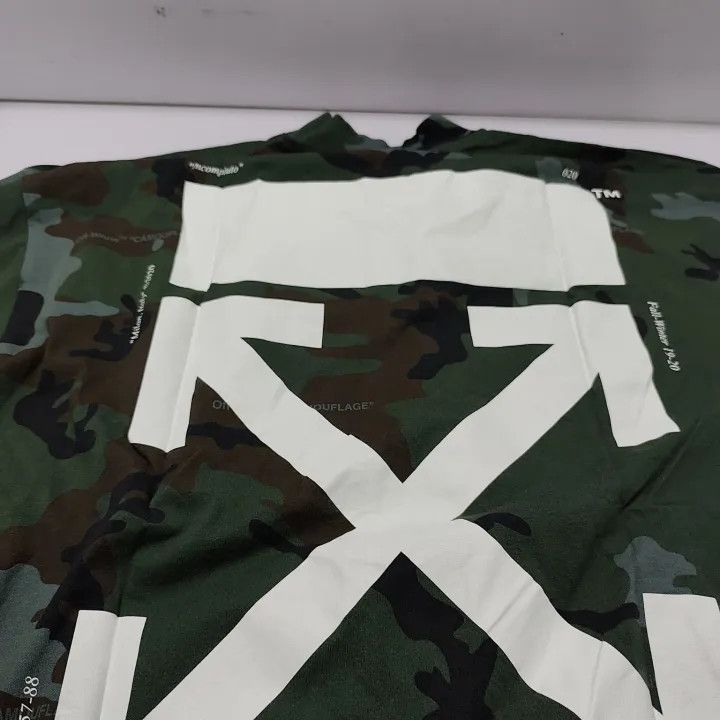 Off-White OFF-WHITE Camouflage Print Half-Zip Long Sleeve T-Shirt 0079 Size US S / EU 44-46 / 1 - 7 Thumbnail