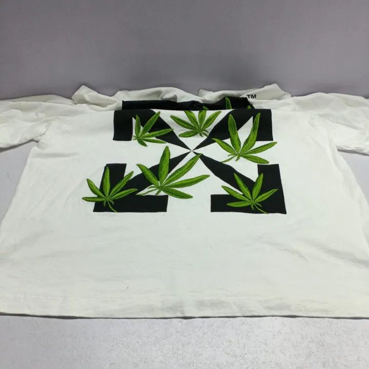 Off-White OFF-WHITE Men's Casual Short Sleeve T-Shirt 0079 Size US L / EU 52-54 / 3 - 12 Thumbnail