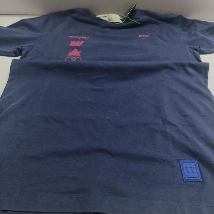 Off-White Off-White Graphic T-Shirt for Men 0079 Size US S / EU 44-46 / 1 - 13 Thumbnail