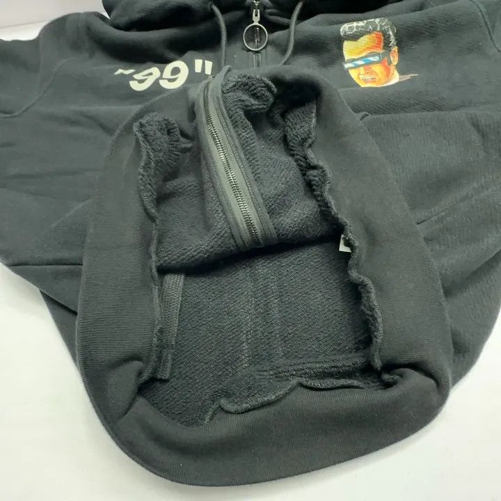 Off-White Off-White Vampire Graphic Hoodie 0079 Size US XL / EU 56 / 4 - 14 Thumbnail