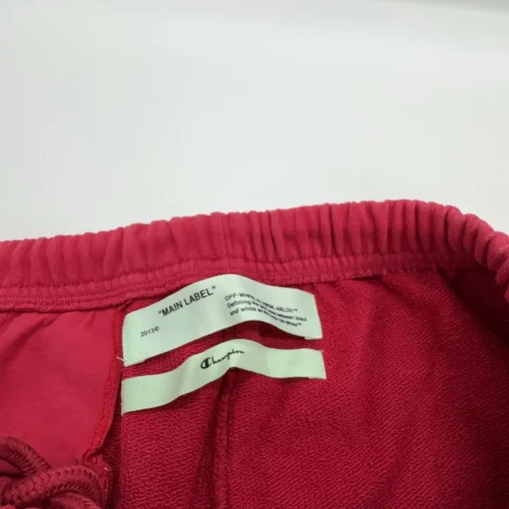 Off-White Off-White x Champion Red Embroidered Shorts 0079 Size US 28 / EU 44 - 4 Thumbnail