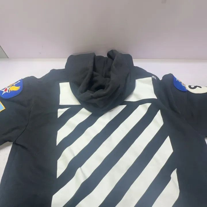 Off-White Off-White Black Hoodie with Patches 0079 Size US XXS / EU 40 - 6 Thumbnail