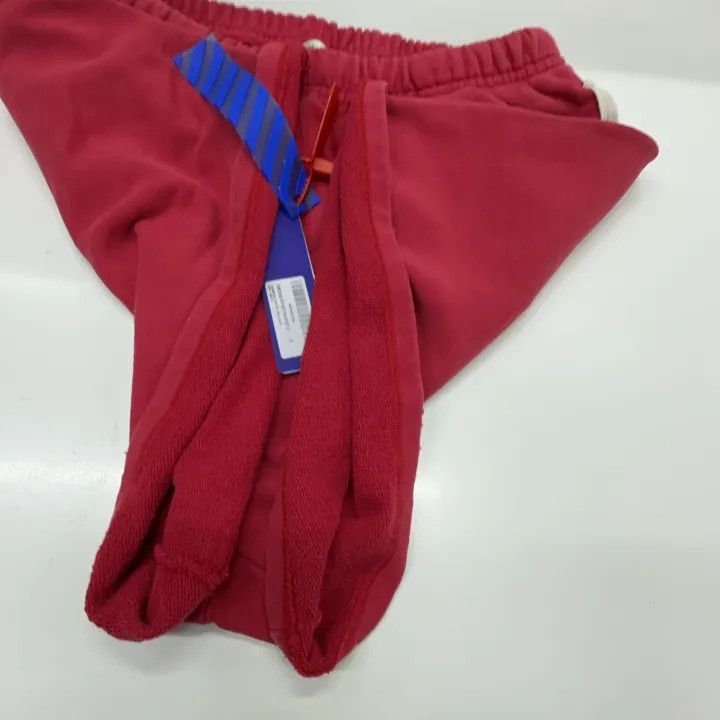 Off-White OFF-WHITE x Champion Red Logo Embroidered Shorts 0079 Size US 26 / EU 42 - 7 Thumbnail