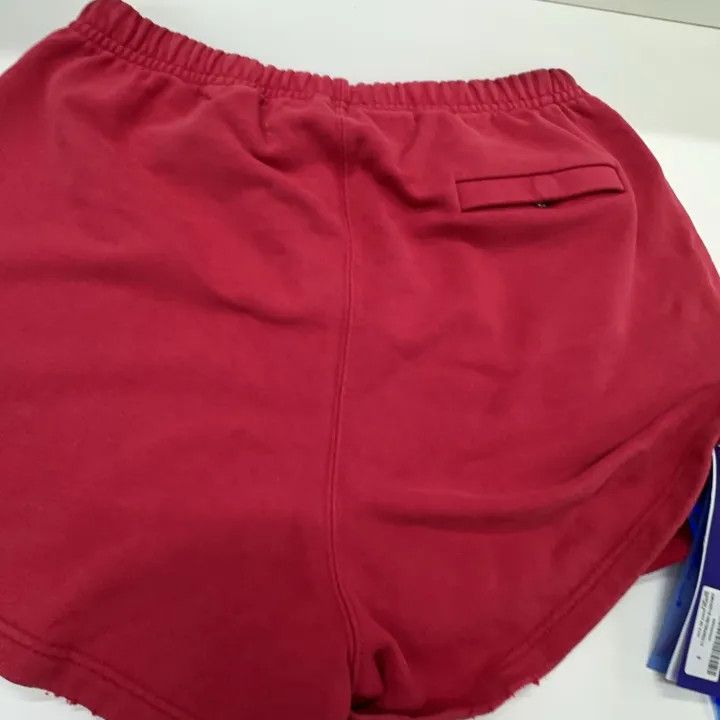 Off-White OFF-WHITE x Champion Red Logo Embroidered Shorts 0079 Size US 26 / EU 42 - 5 Thumbnail