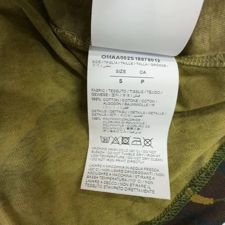 Off-White OFF-WHITE Camo Short Sleeve T-Shirt for Men 0079 Size US S / EU 44-46 / 1 - 3 Thumbnail