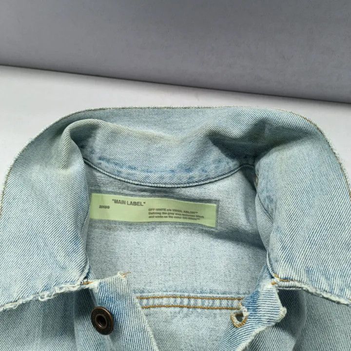 Off-White Off-White Printed Denim Jacket for Men 0079 Size US S / EU 44-46 / 1 - 8 Thumbnail