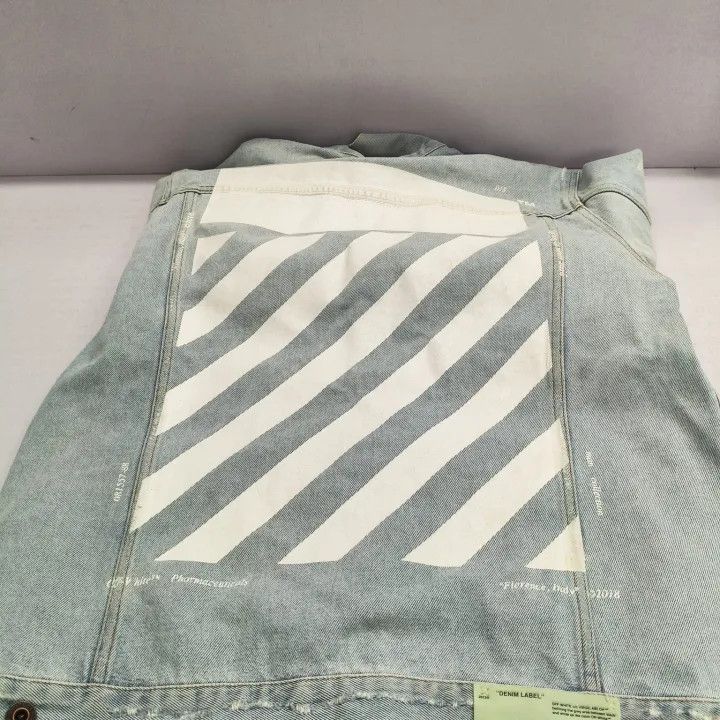 Off-White Off-White Blue Graphic Denim Jacket for Men 0079 Size US S / EU 44-46 / 1 - 18 Thumbnail