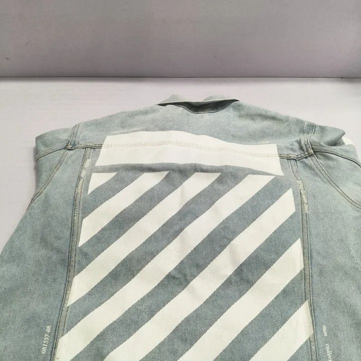 Off-White Off-White Blue Graphic Denim Jacket for Men 0079 Size US S / EU 44-46 / 1 - 6 Thumbnail