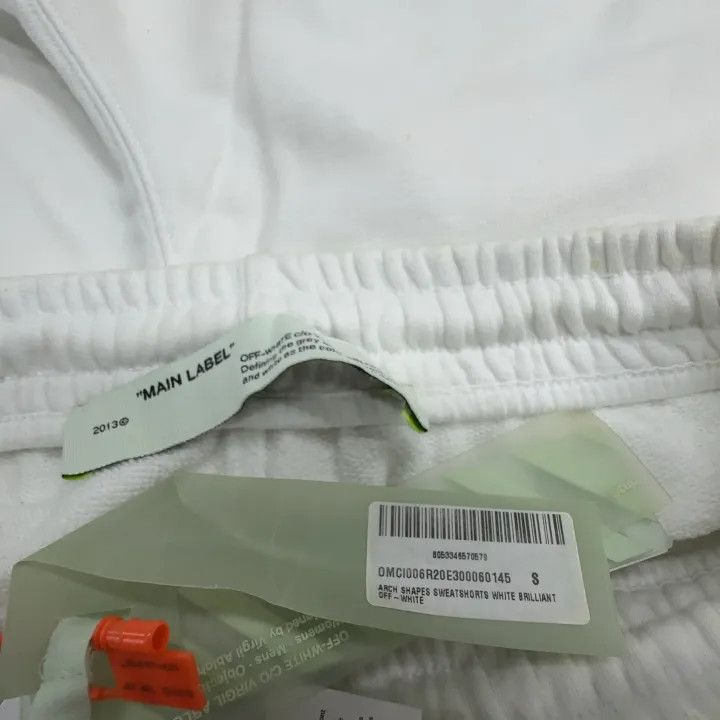 Off-White OFF-WHITE White Logo Print Casual Shorts 0079 Size US 26 / EU 42 - 2 Thumbnail