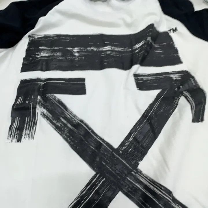 Off-White Off-White Colorblock Long Sleeve T-Shirt (SS19) 0079 Size US M / EU 48-50 / 2 - 11 Thumbnail