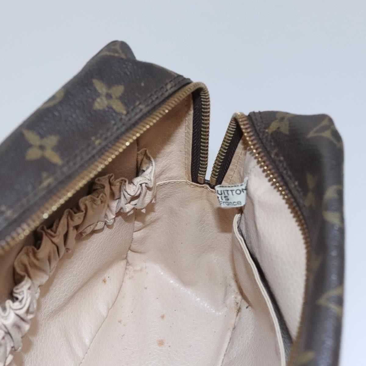 Louis Vuitton Louis Vuitton Trousse Toilette 28 clutch Size ONE SIZE - 10 Thumbnail