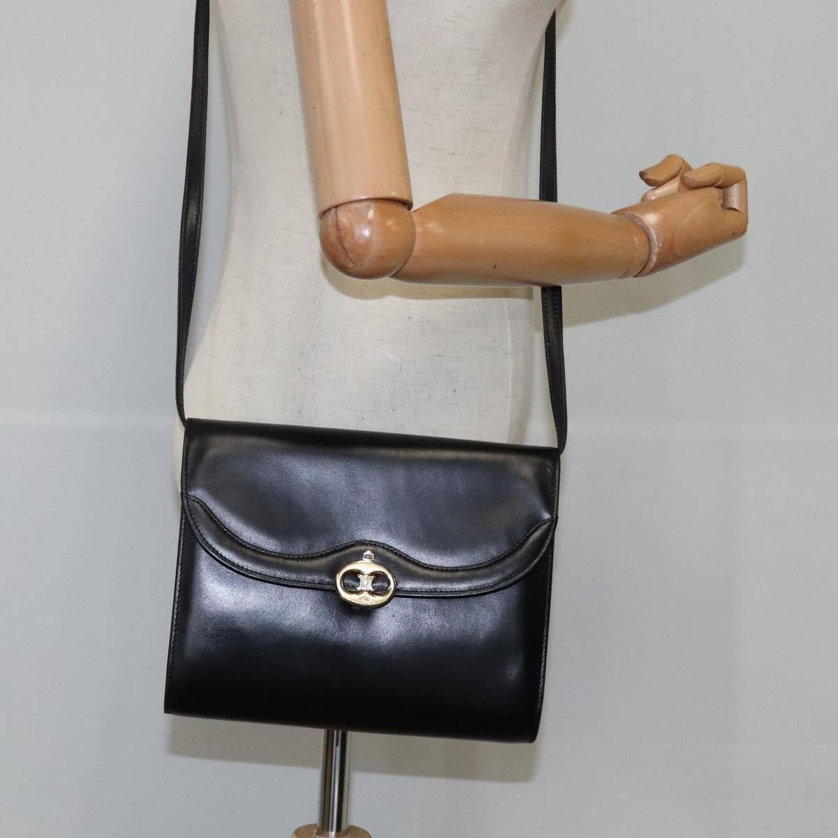 Celine Céline Triomphe shoulder Size ONE SIZE - 14 Thumbnail