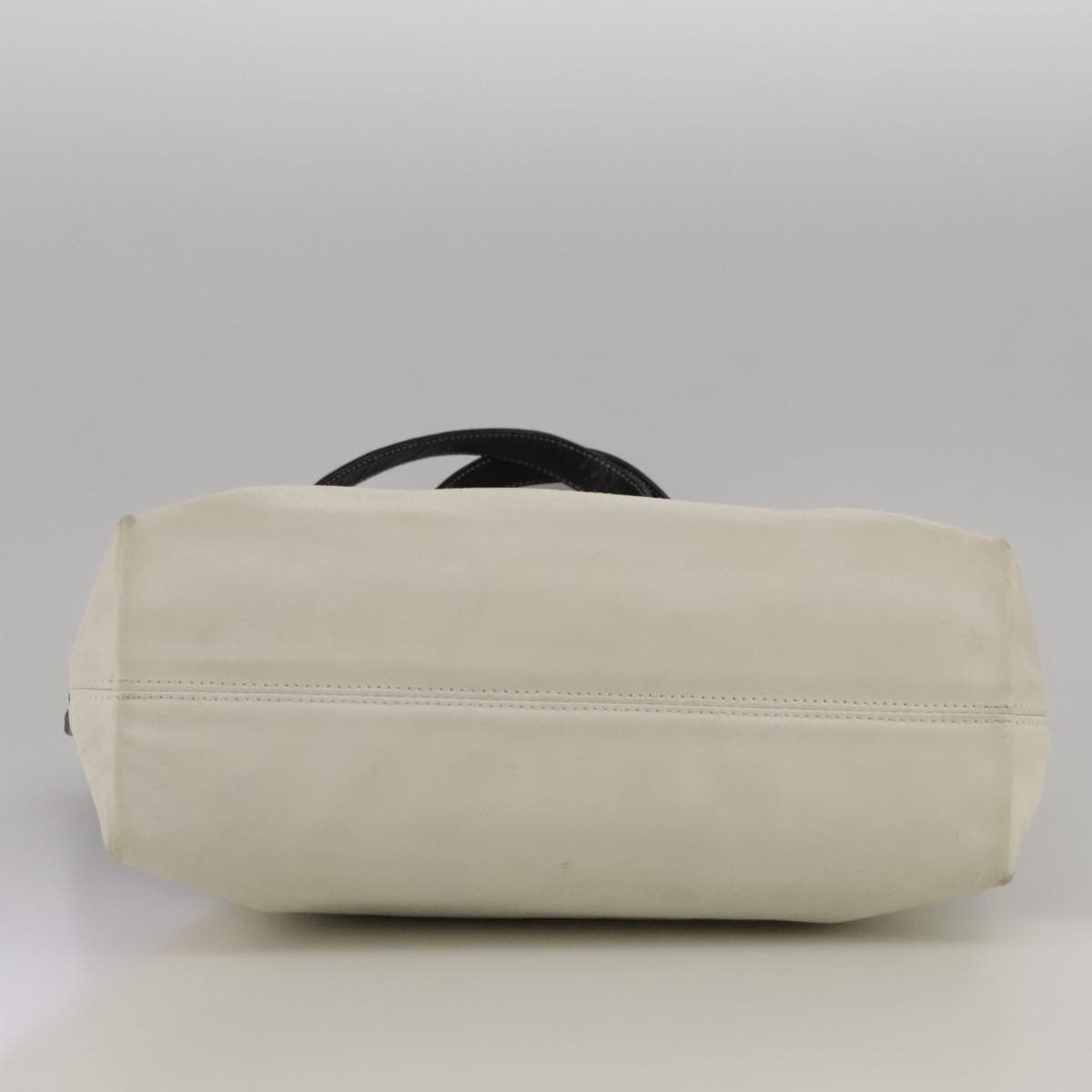 Chanel Chanel Logo CC tote Size ONE SIZE - 21 Thumbnail