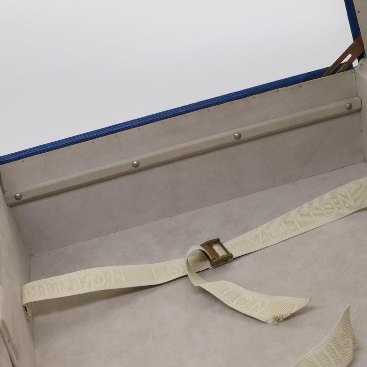 Louis Vuitton Louis Vuitton Trunk travel Size ONE SIZE - 25 Thumbnail