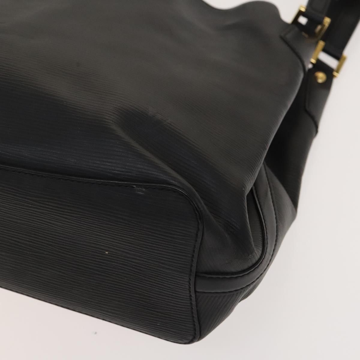 Louis Vuitton Louis Vuitton Mandala shoulder Size ONE SIZE - 7 Thumbnail